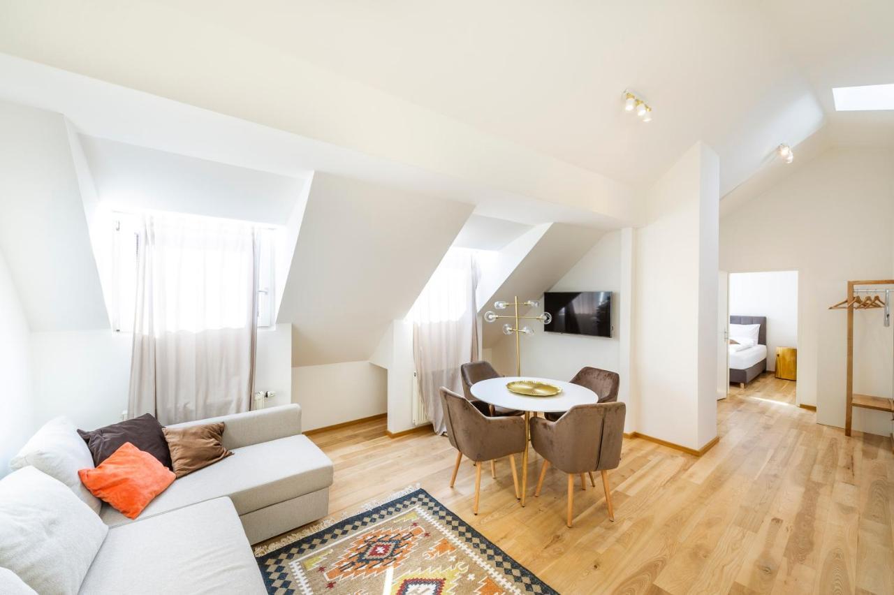 Apartments Am Glockenspielplatz غراتس المظهر الخارجي الصورة